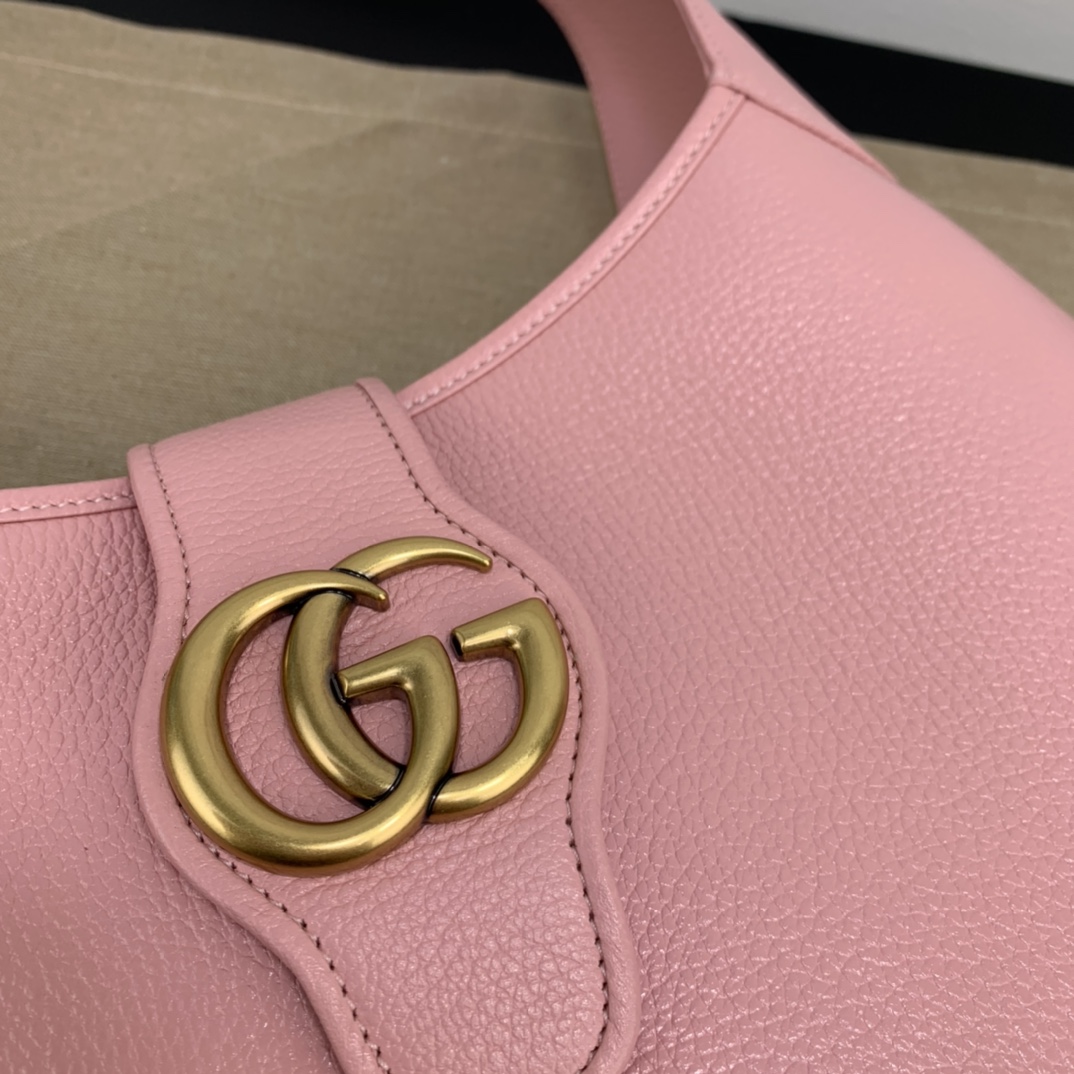 Gucci Hobo Bags